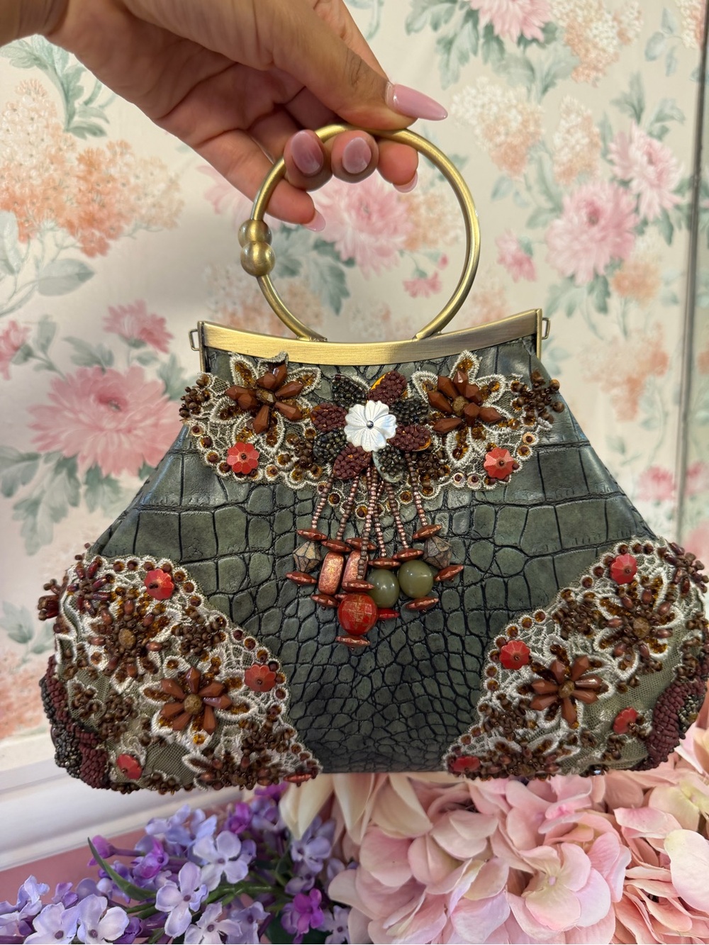 Beautiful Mary Frances’s bag boho